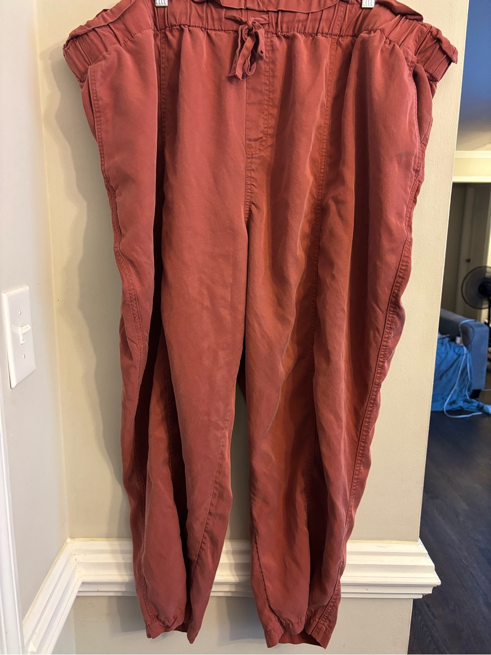 Women’s Rust Drawstring Casual Pants